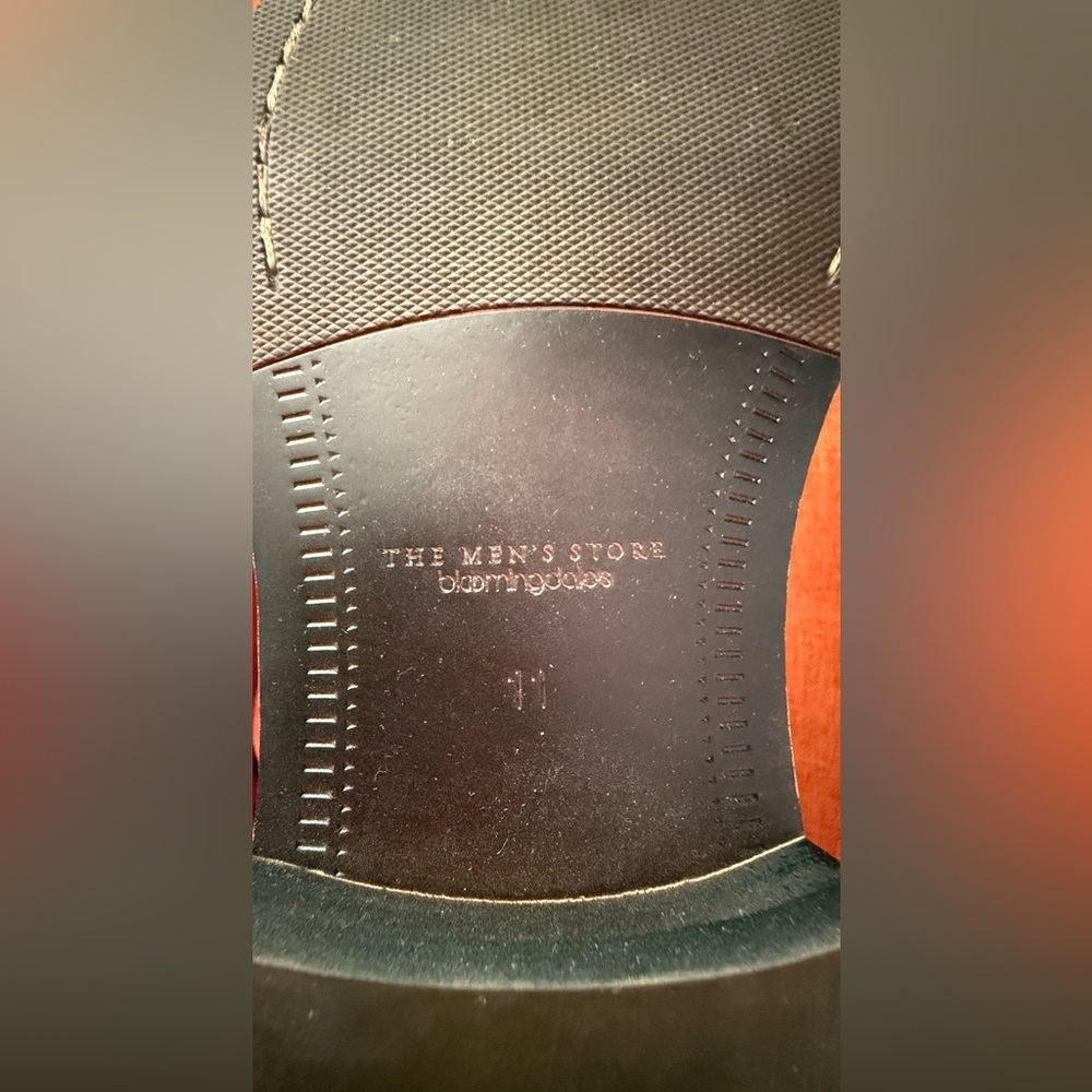 Bloomingdale’s Black Leather Chelsea Boots, Men’s size 11 - Picture 7 of 7